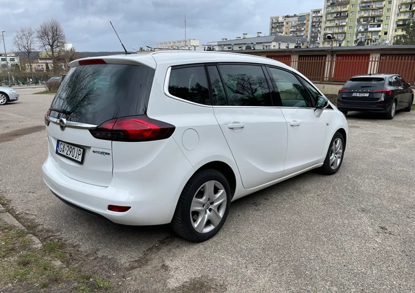 Opel Zafira cena 33900 przebieg: 266560, rok produkcji 2012 z Gdynia małe 137